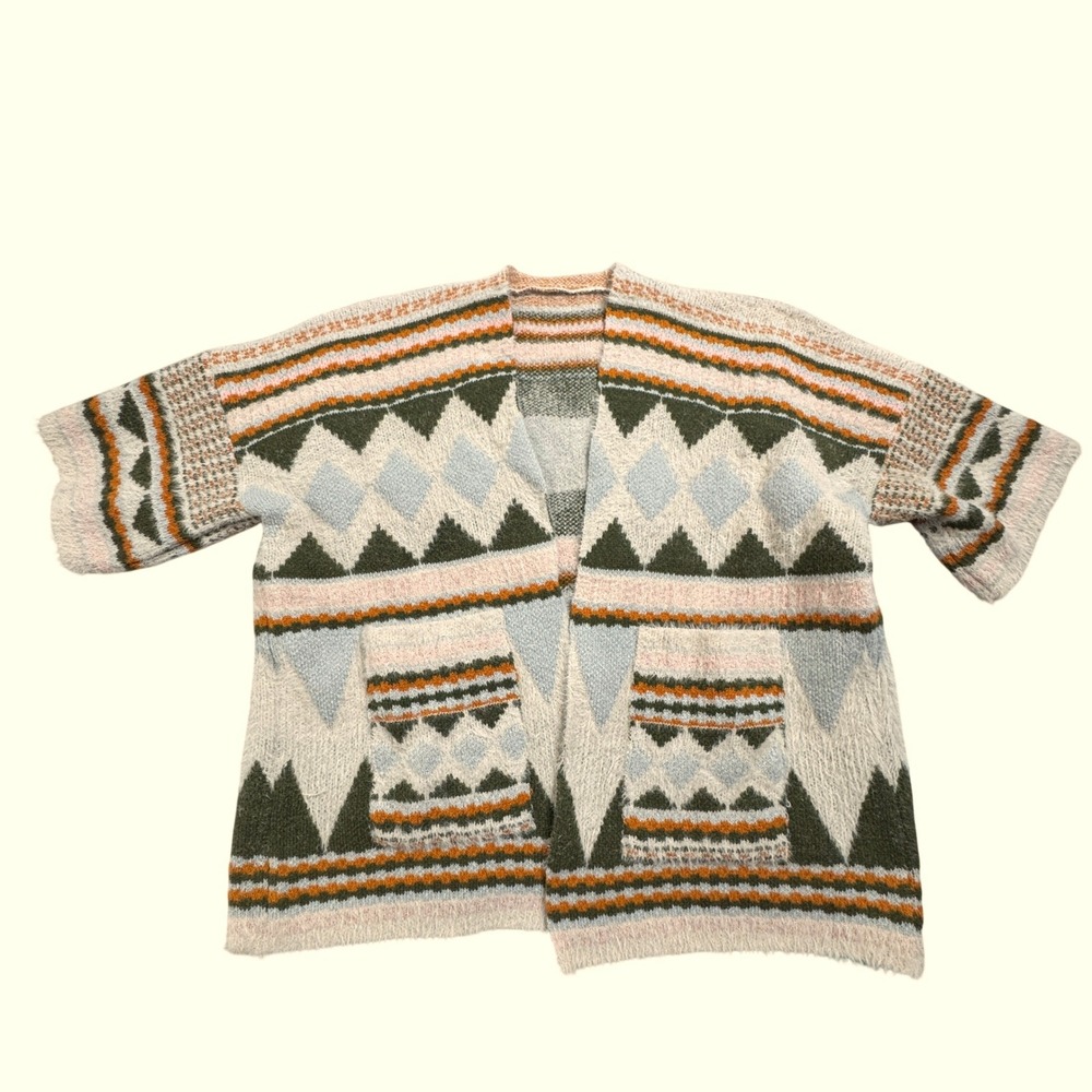 NWT Sunshine & Rodeos Olive‎ Southwestern Fuzzy Eyelash Knit Cardigan Sweater